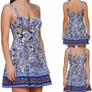 Avec Les Filles Navy and White Floral Dress